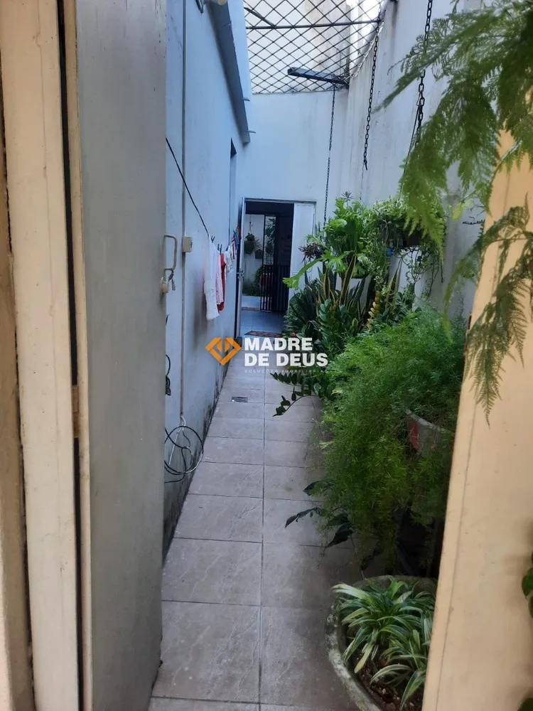 Casa, 5 quartos, 210 m² - Foto 2