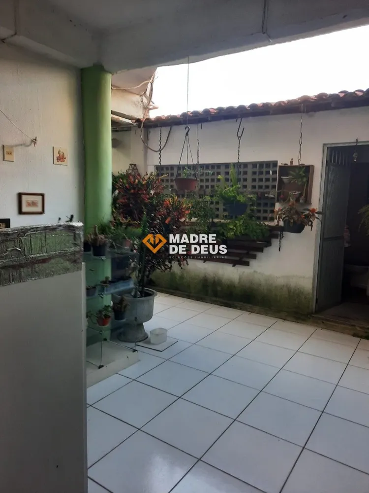 Casa, 5 quartos, 210 m² - Foto 1