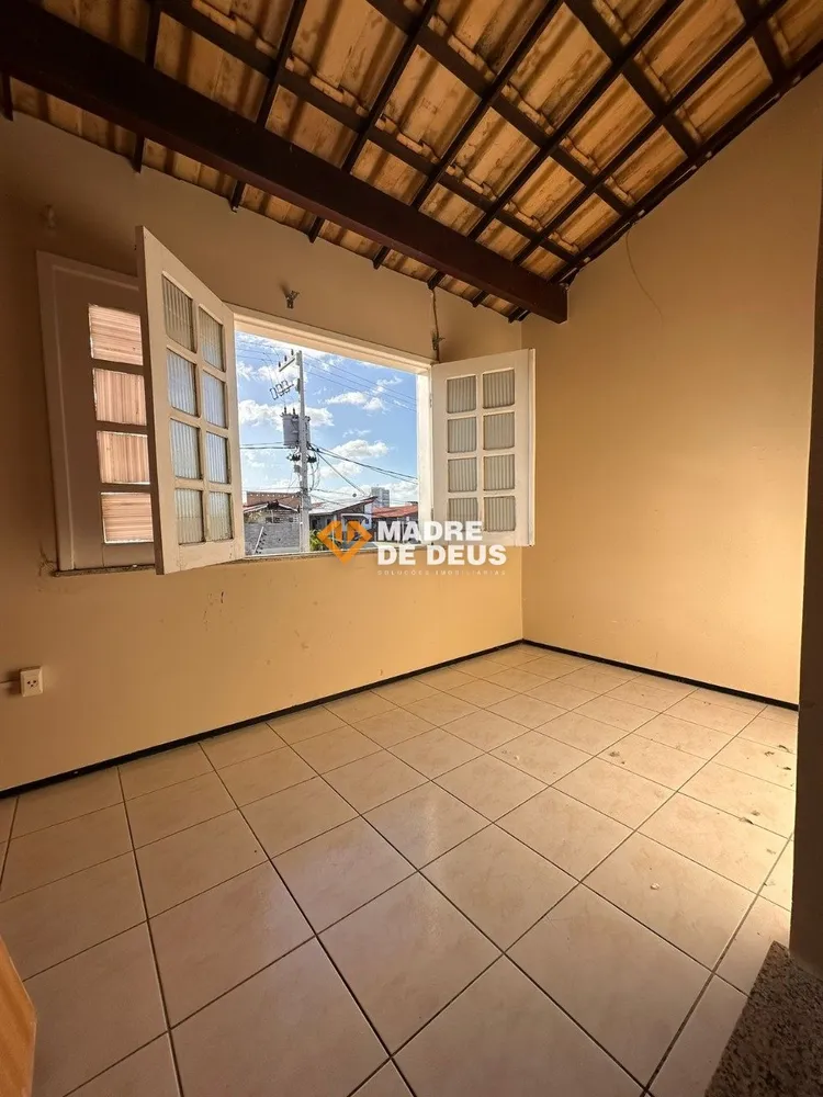 Casa, 5 quartos, 150 m² - Foto 4