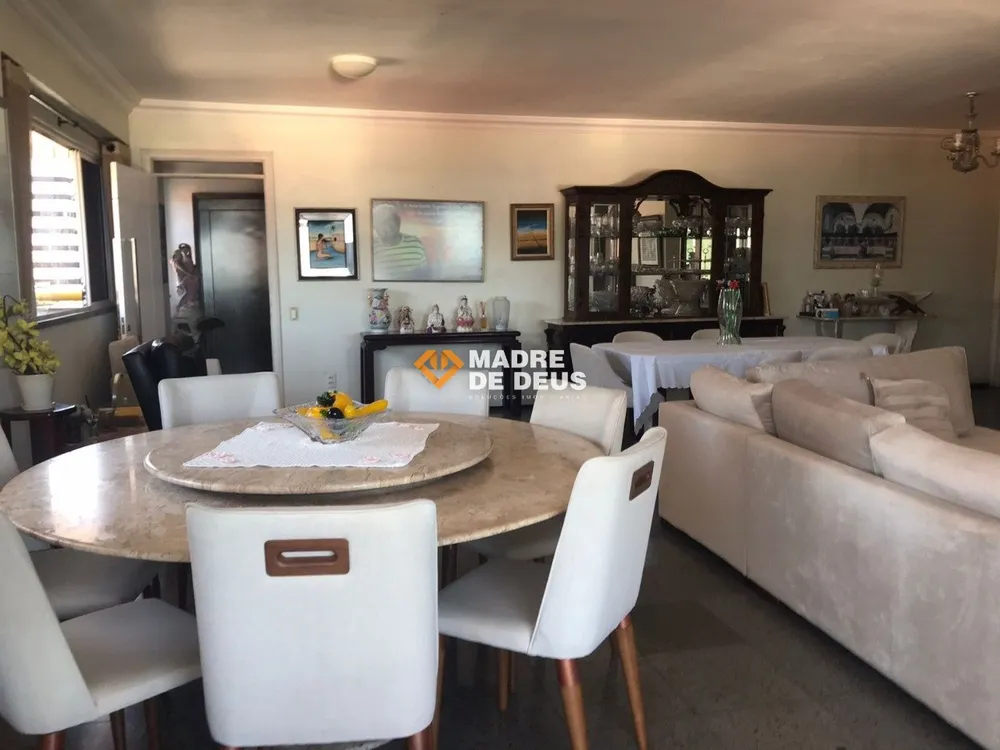Apartamento, 3 quartos, 182 m² - Foto 1