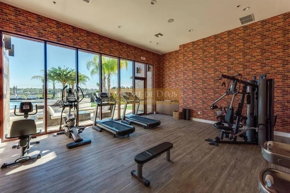 Casa, 3 quartos, 226 m² - Foto 1