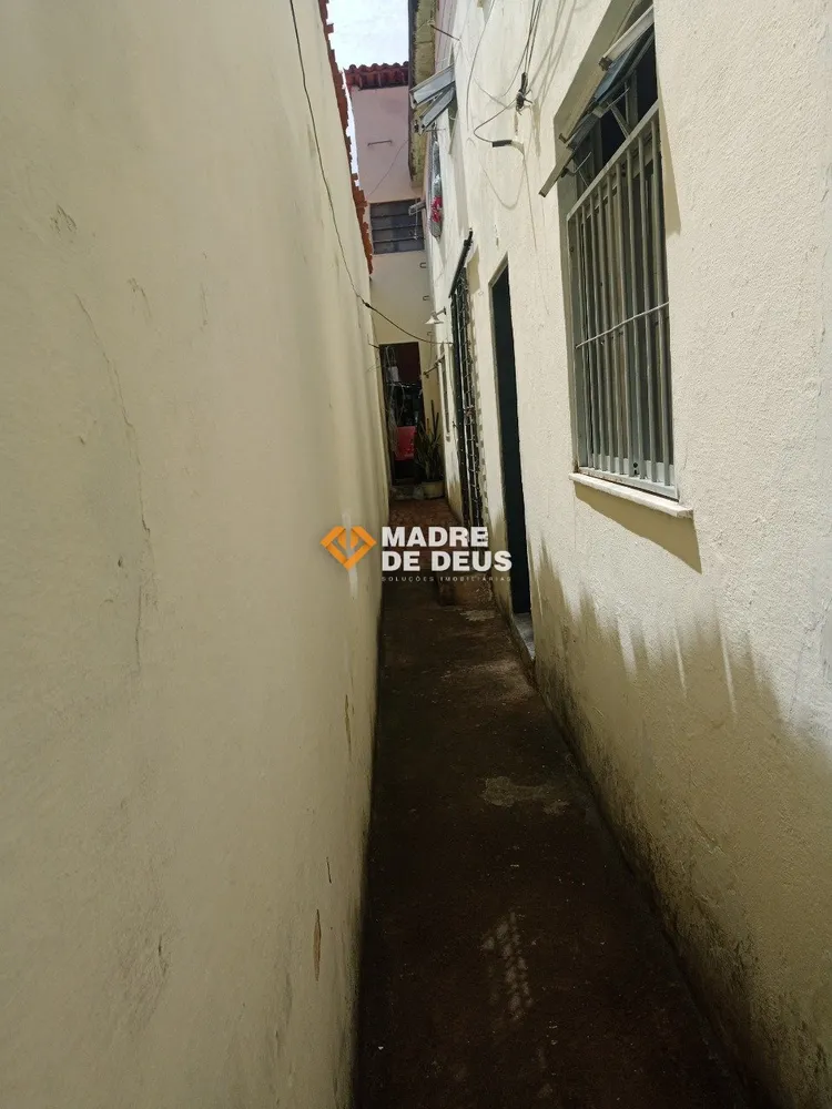 Casa, 11 quartos, 206 m² - Foto 2