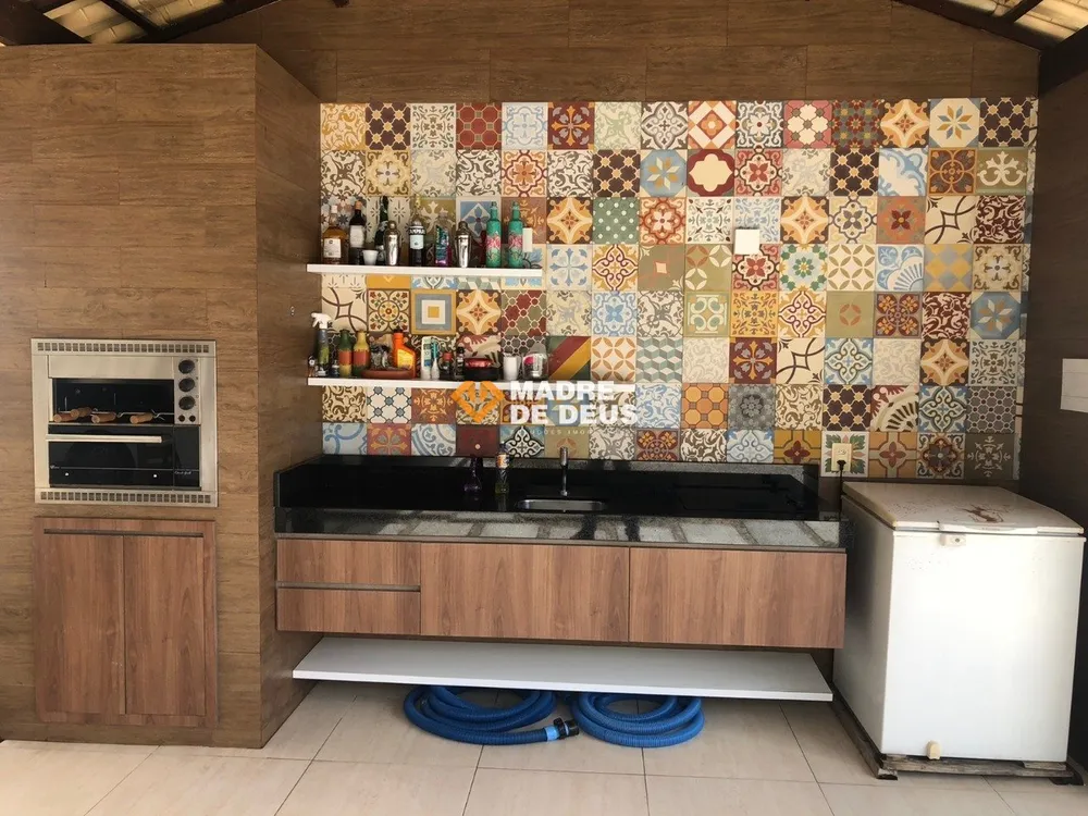 Casa, 5 quartos, 300 m² - Foto 3