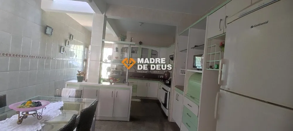 Casa, 3 quartos, 437 m² - Foto 9