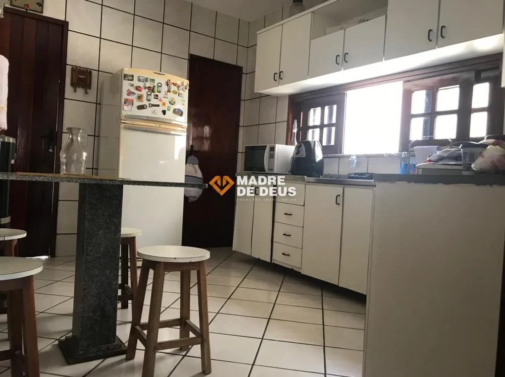 Casa, 4 quartos, 222 m² - Foto 7