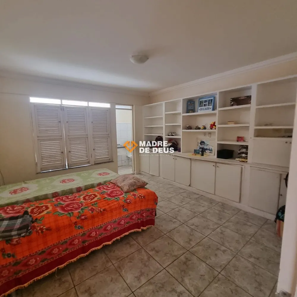 Casa, 7 quartos, 477 m² - Foto 3