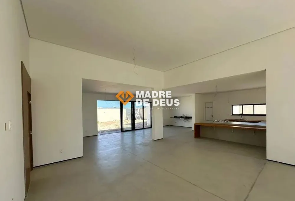 Casa, 4 quartos, 290 m² - Foto 2