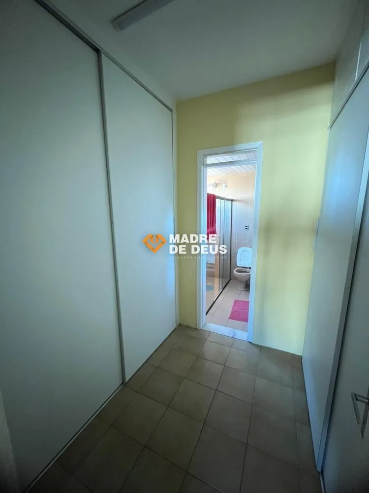 Apartamento, 4 quartos, 182 m² - Foto 2