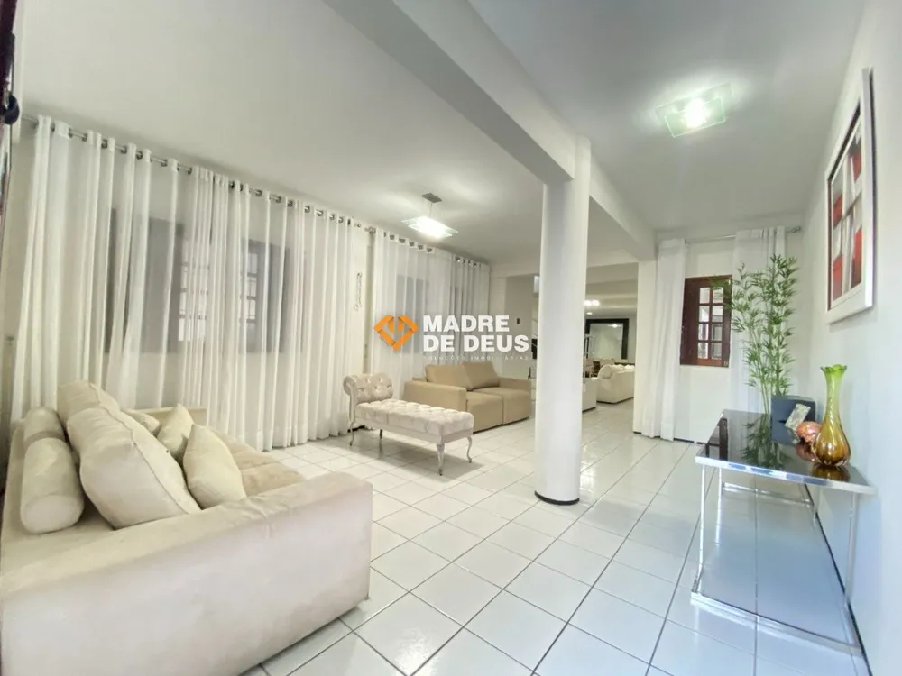 Casa, 5 quartos, 211 m² - Foto 3