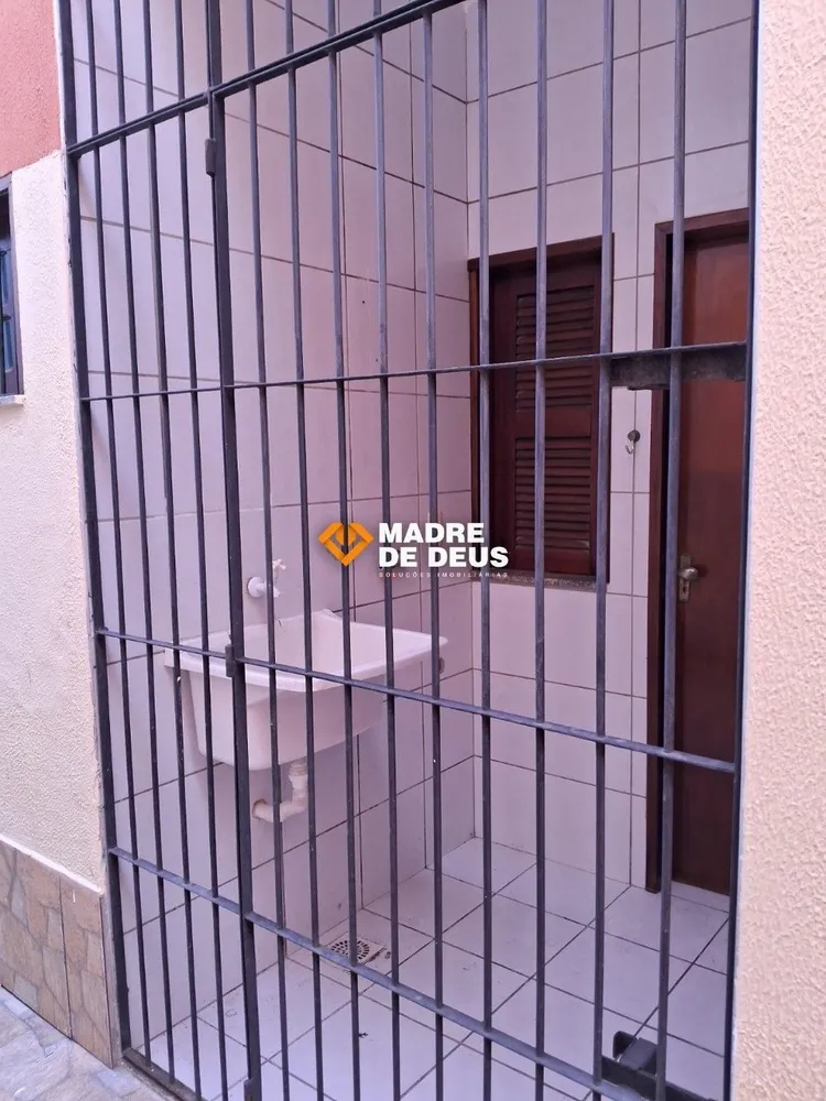 Casa, 3 quartos, 260 m² - Foto 8