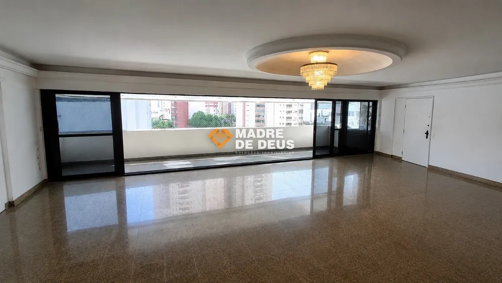 Apartamento, 3 quartos, 194 m² - Foto 1