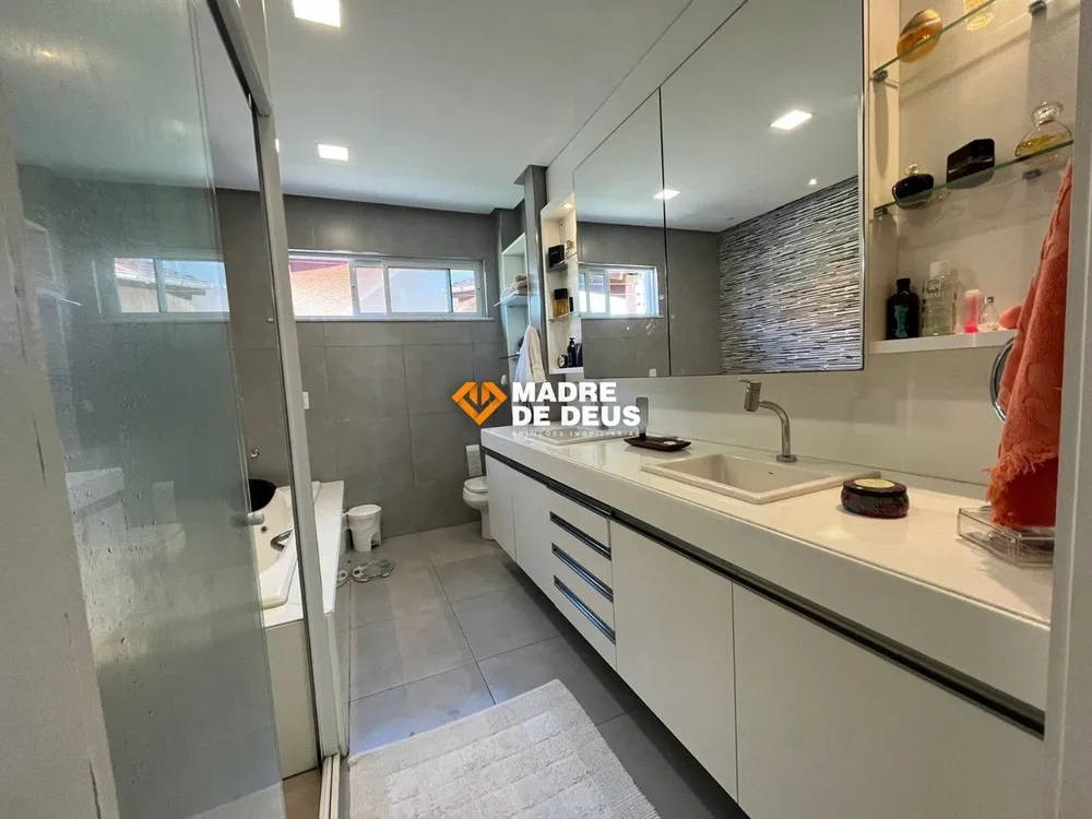 Casa, 5 quartos, 390 m² - Foto 12