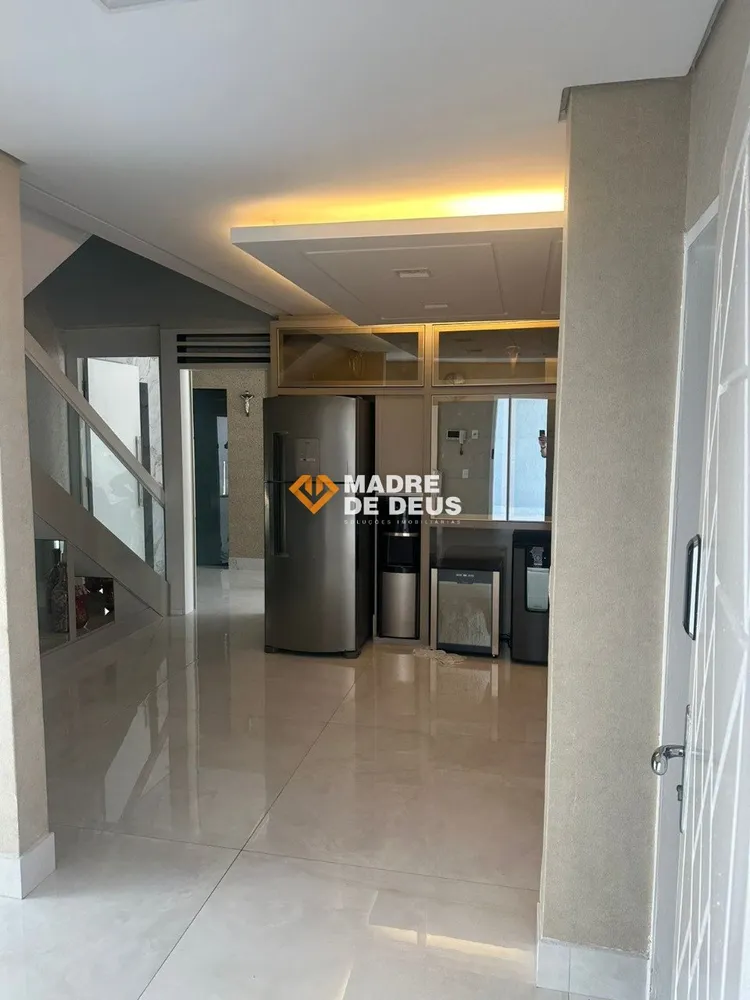 Casa, 5 quartos, 300 m² - Foto 2
