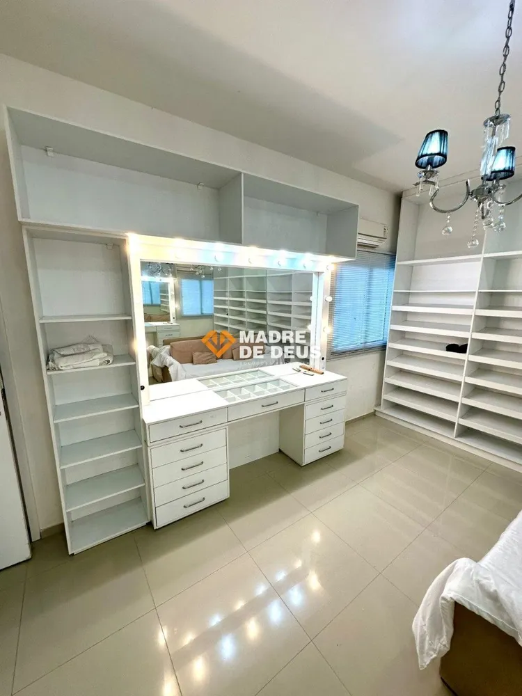 Casa, 4 quartos, 220 m² - Foto 10