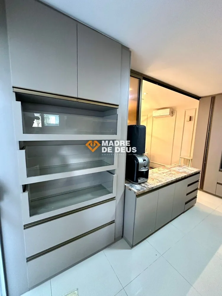 Casa, 4 quartos, 220 m² - Foto 1