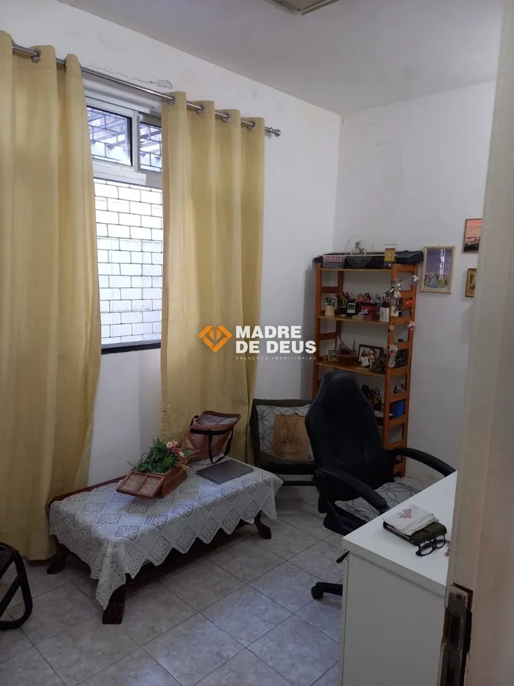Casa, 6 quartos, 263 m² - Foto 2