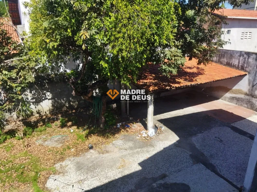 Casa, 7 quartos, 274 m² - Foto 4