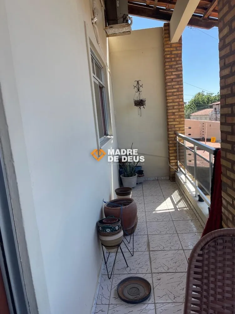 Casa, 4 quartos, 160 m² - Foto 1