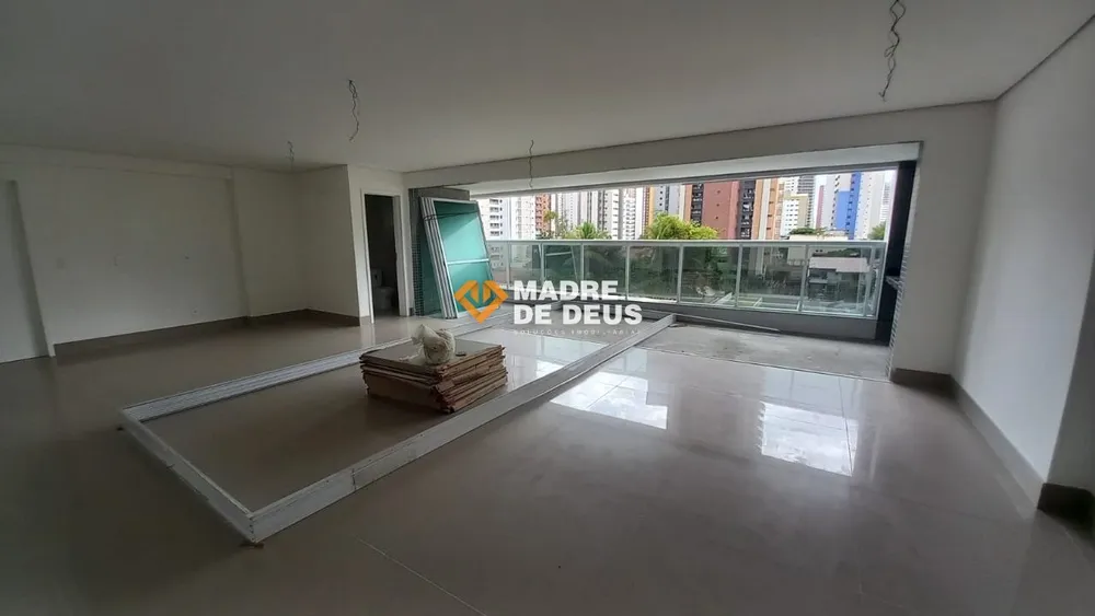 Apartamento, 3 quartos, 188 m² - Foto 2