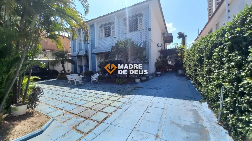 Casa, 8 quartos, 400 m² - Foto 1