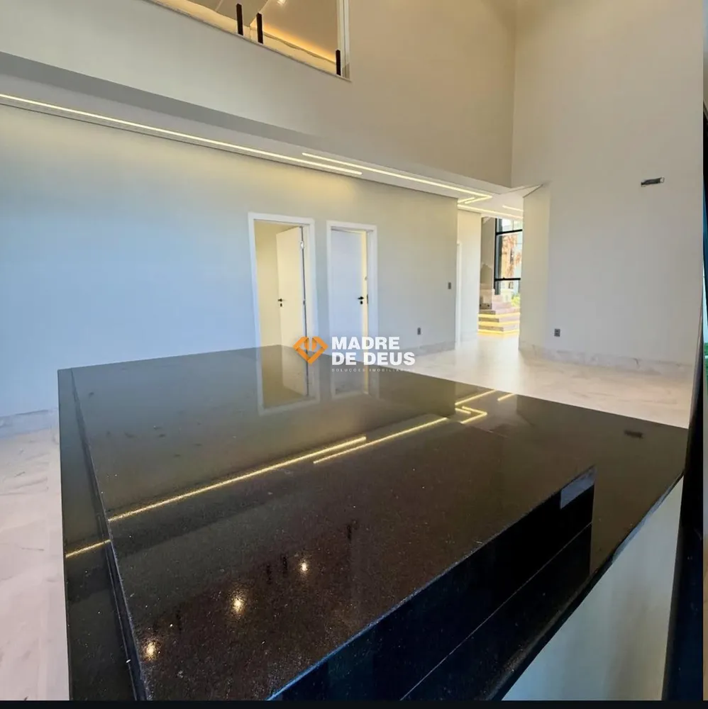 Casa, 3 quartos, 235 m² - Foto 9