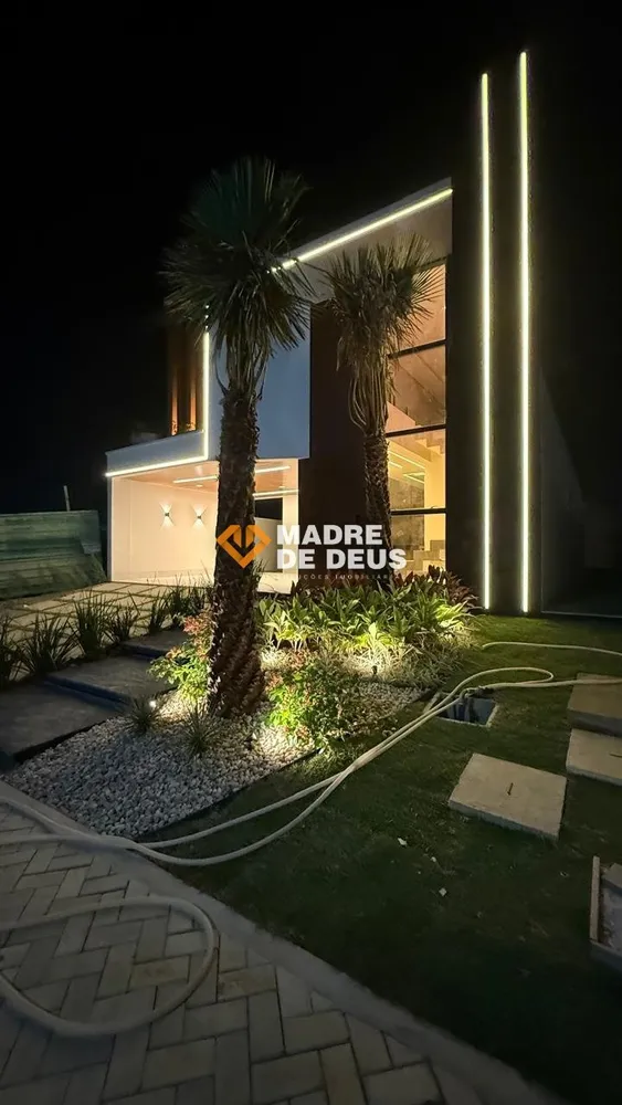 Casa, 3 quartos, 235 m² - Foto 2
