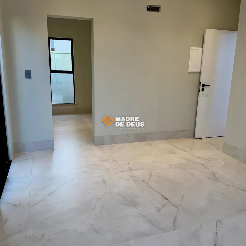 Casa, 3 quartos, 235 m² - Foto 4