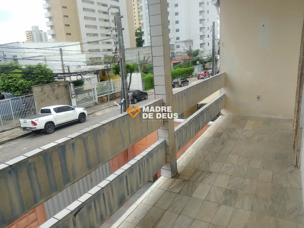 Casa, 6 quartos, 187 m² - Foto 10