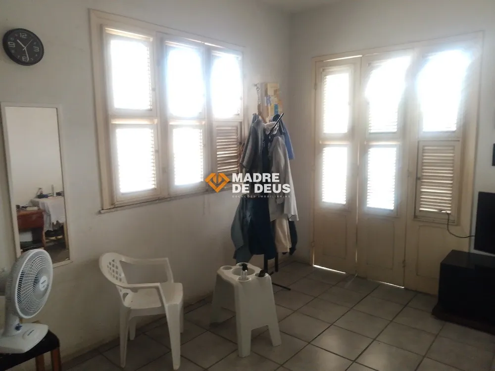 Casa, 6 quartos, 187 m² - Foto 9