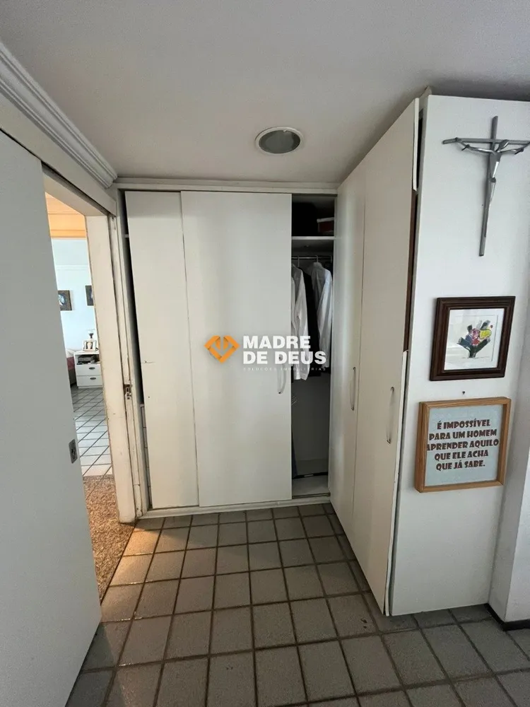Apartamento, 4 quartos, 217 m² - Foto 1