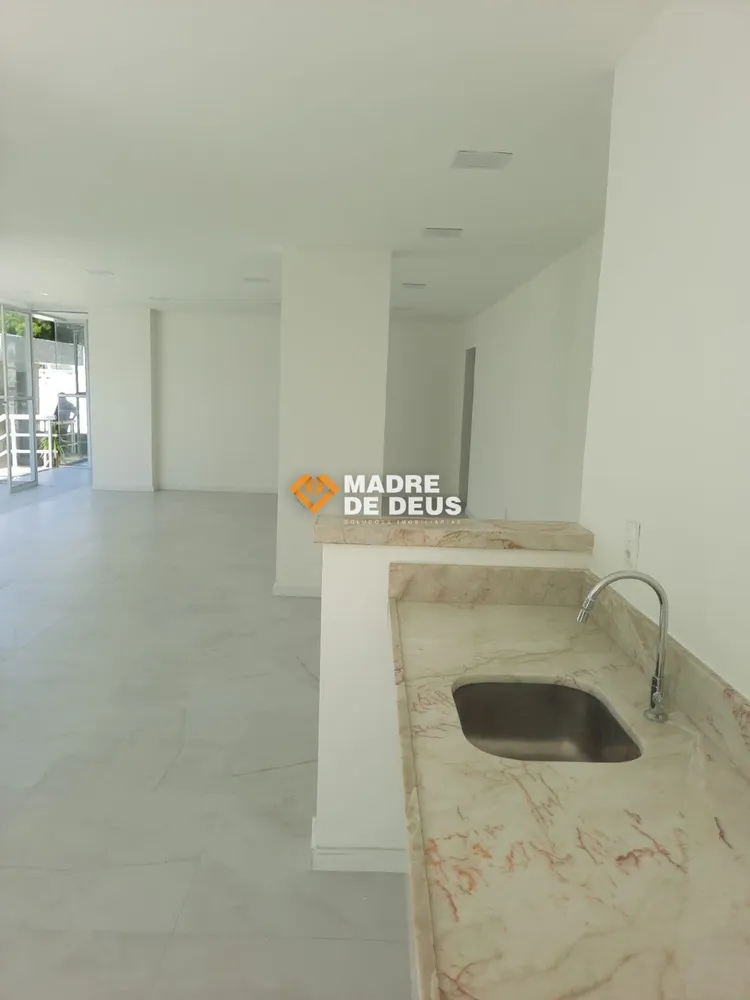 Apartamento, 3 quartos, 130 m² - Foto 1
