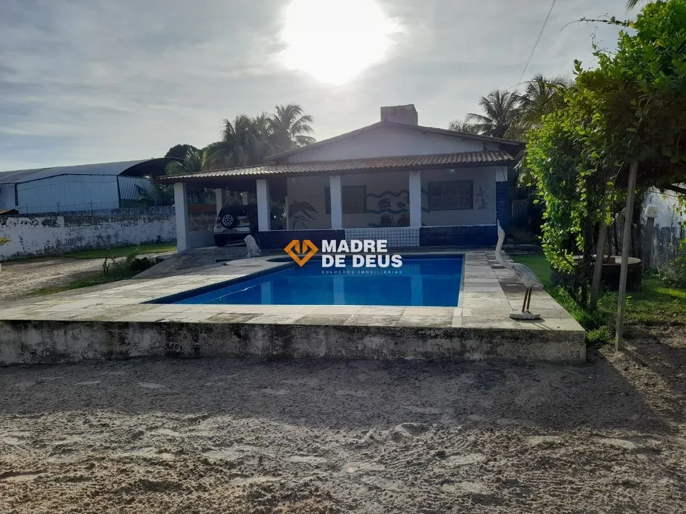 Sítio, 3 quartos, 2800 m² - Foto 1