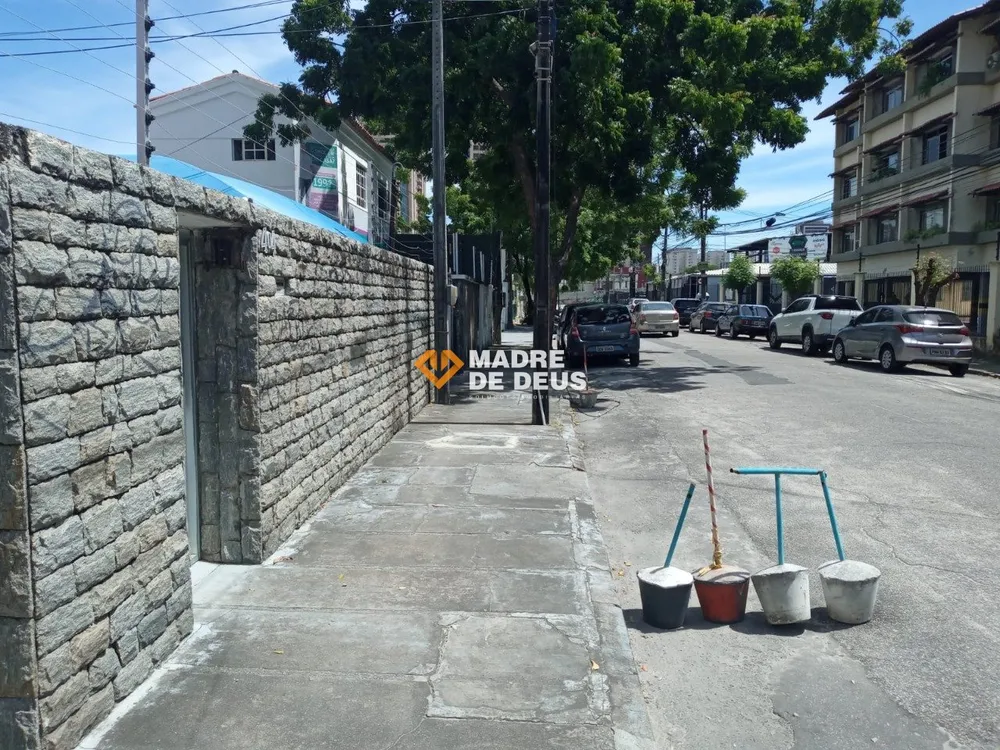 Casa, 4 quartos, 259 m² - Foto 3