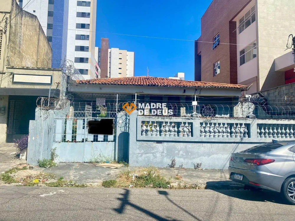 Casa, 5 quartos, 363 m² - Foto 1