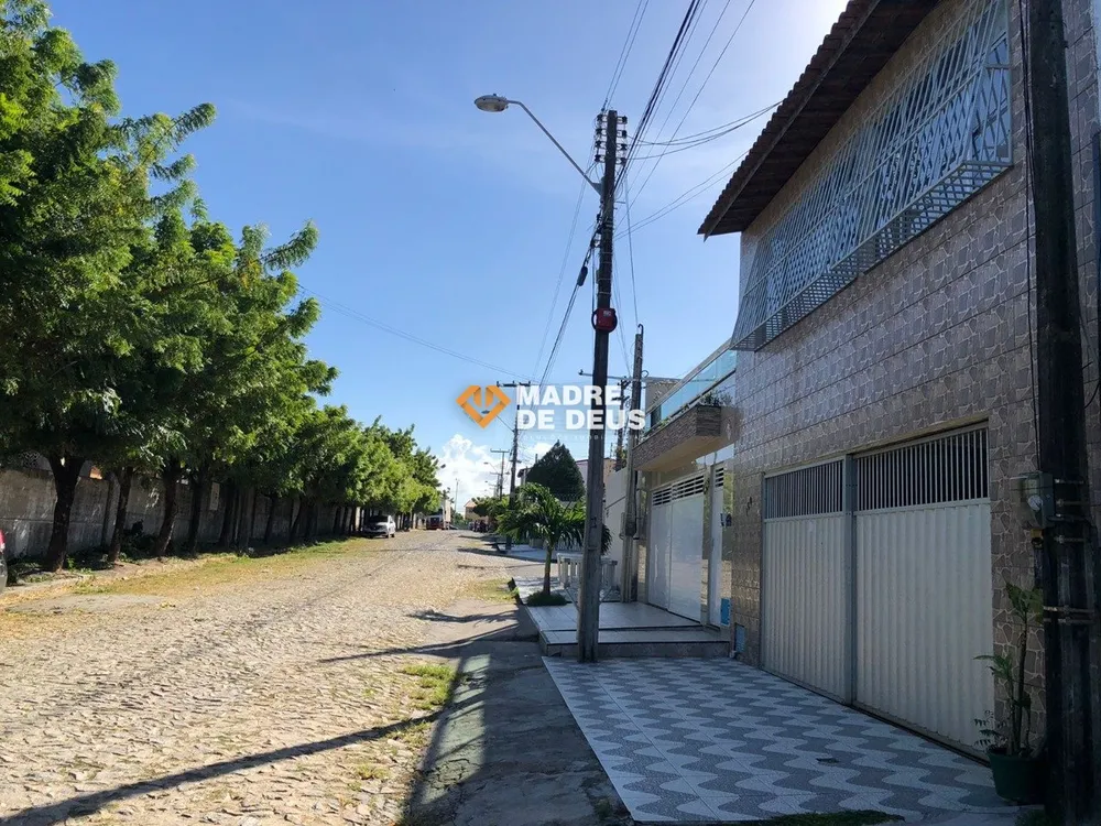 Casa, 3 quartos, 187 m² - Foto 1