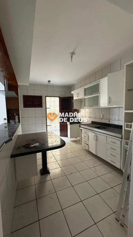 Casa, 5 quartos, 208 m² - Foto 3