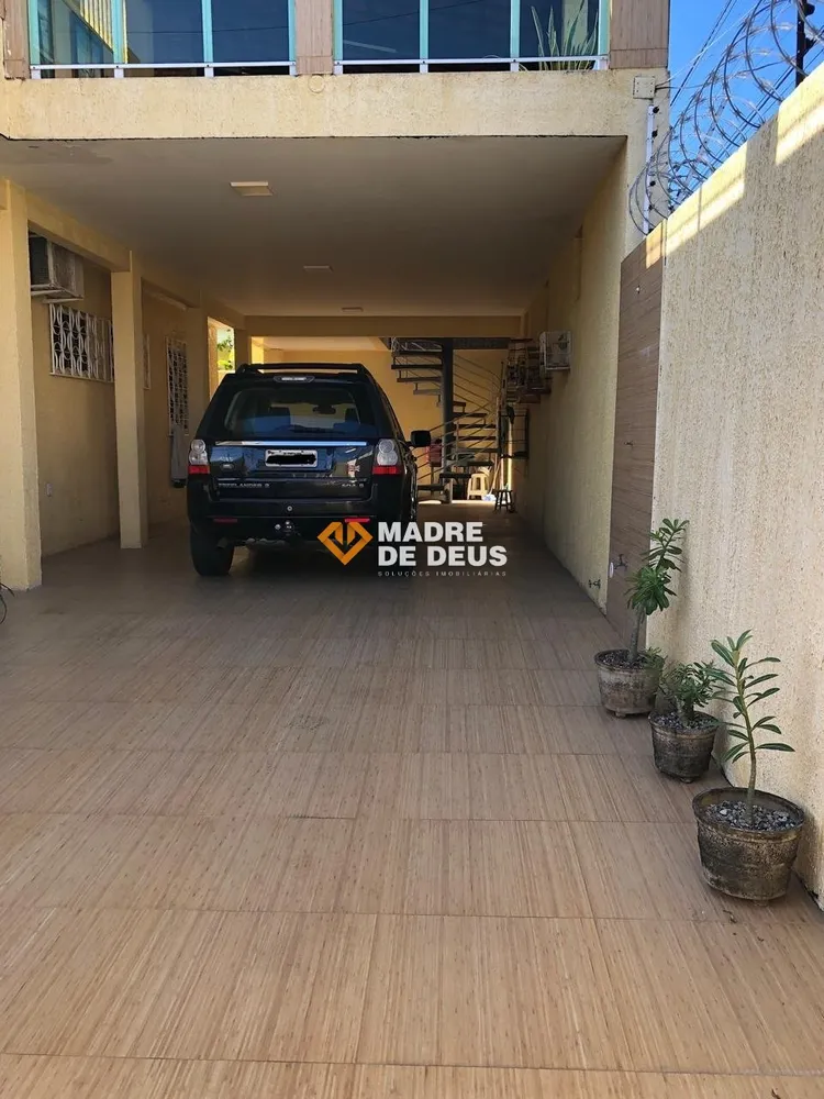 Casa, 4 quartos, 270 m² - Foto 3