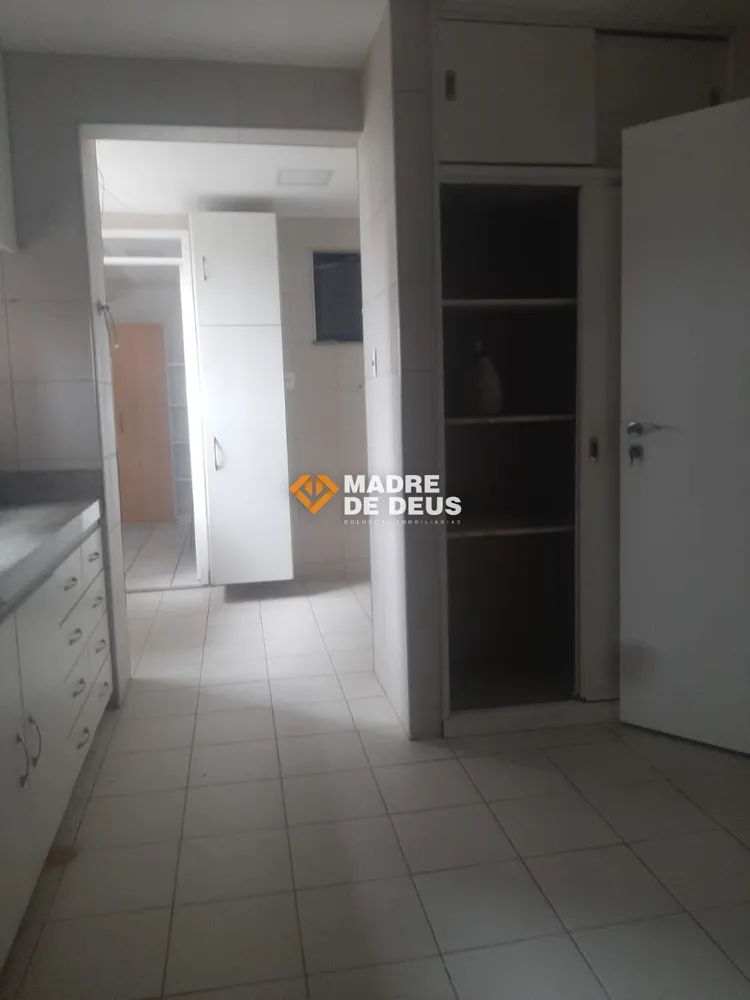 Apartamento, 4 quartos, 233 m² - Foto 3