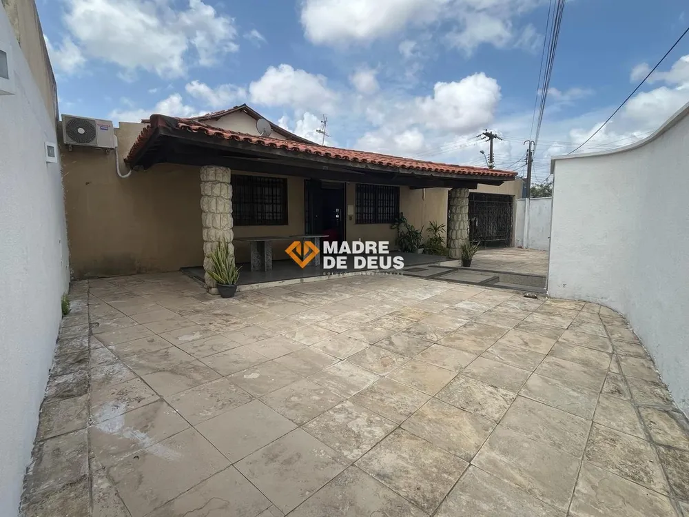 Casa, 4 quartos, 363 m² - Foto 1