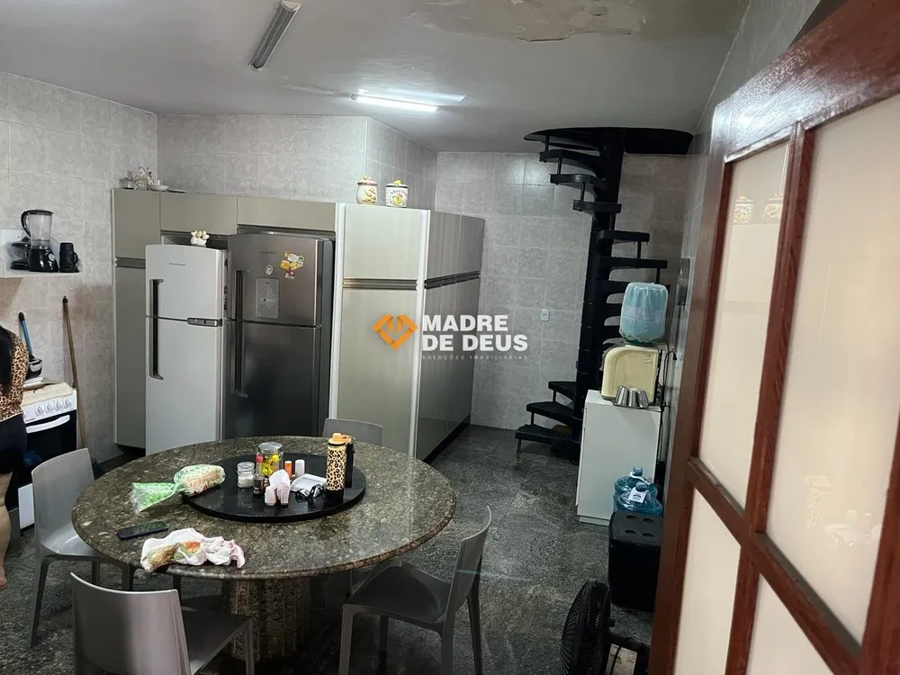 Casa, 4 quartos, 363 m² - Foto 3