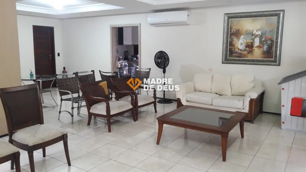 Casa, 3 quartos, 561 m² - Foto 1