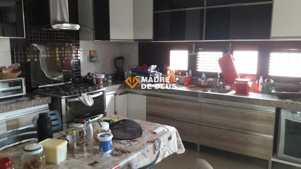 Casa, 3 quartos, 561 m² - Foto 6