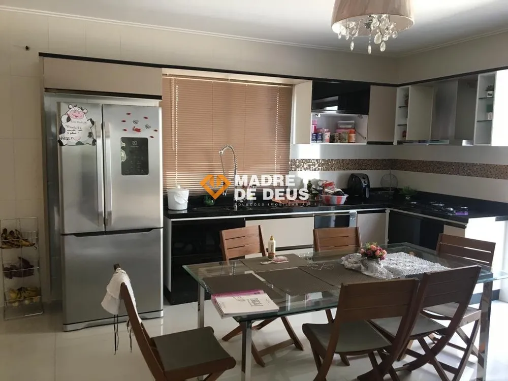Casa, 4 quartos, 350 m² - Foto 5