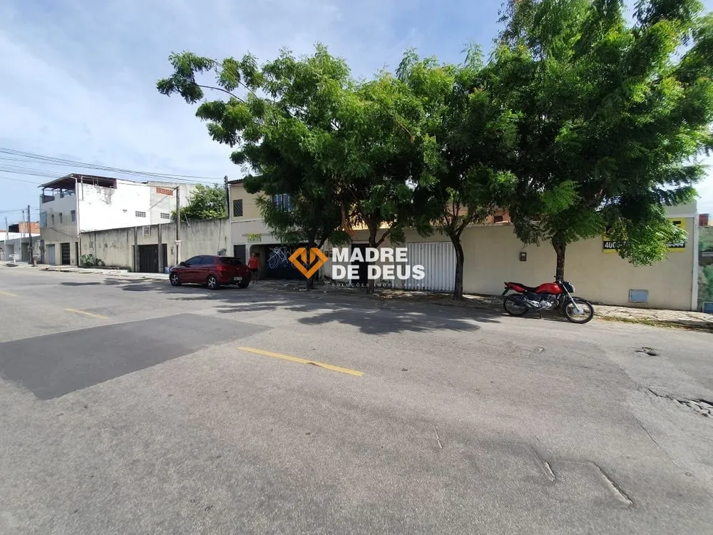 Casa, 4 quartos, 960 m² - Foto 1