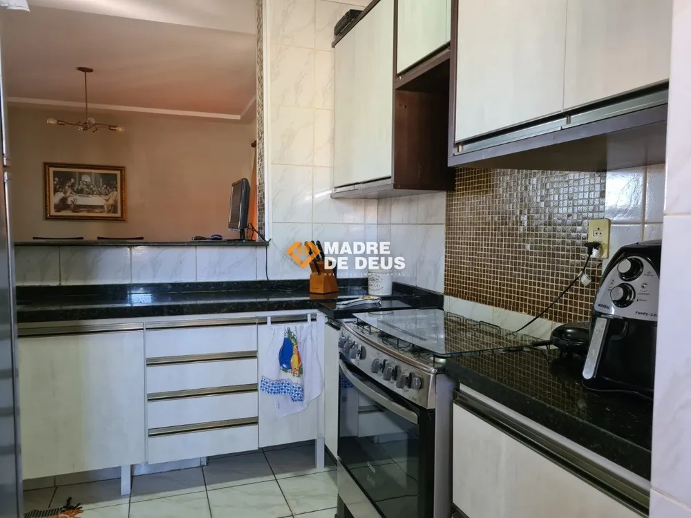 Casa, 3 quartos, 400 m² - Foto 3