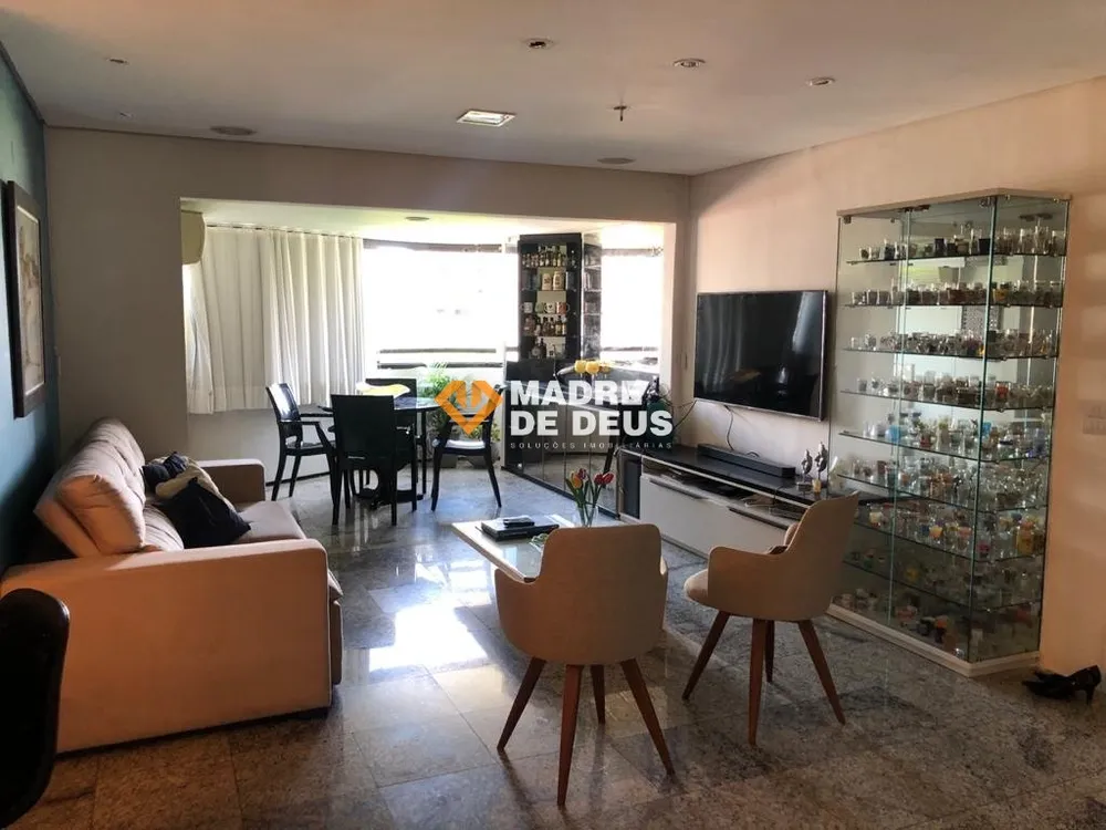 Apartamento, 3 quartos, 140 m² - Foto 2