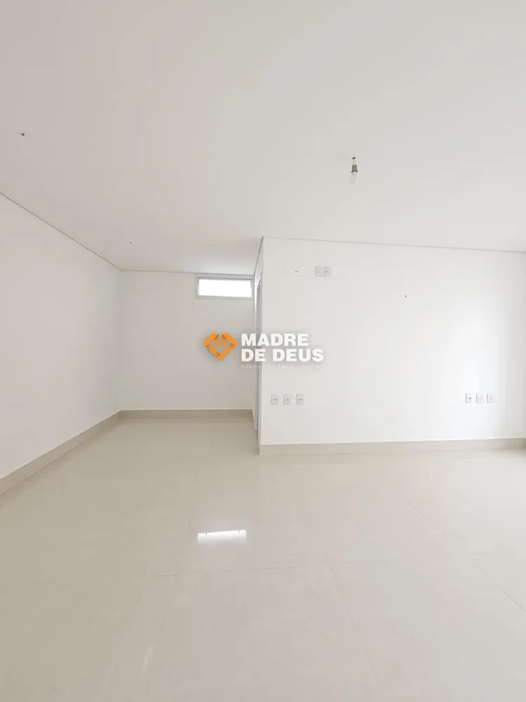 Apartamento, 3 quartos, 209 m² - Foto 11