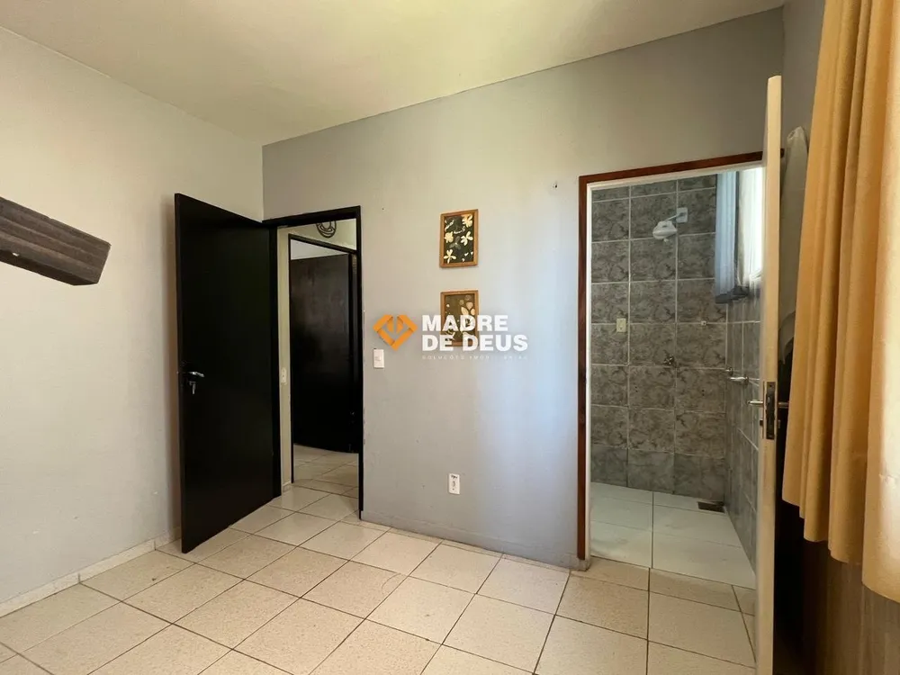 Casa, 9 quartos, 576 m² - Foto 3