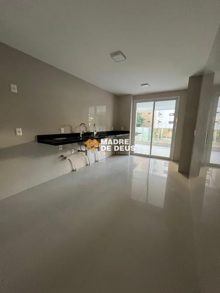 Apartamento, 4 quartos, 230 m² - Foto 8
