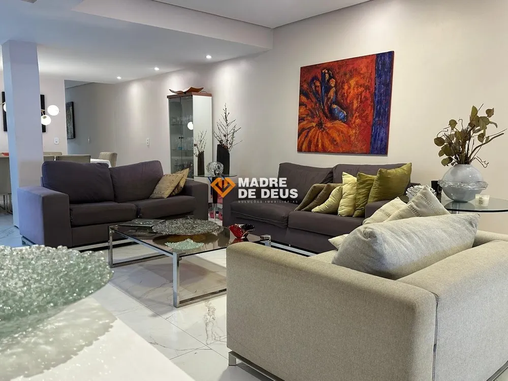 Casa, 4 quartos, 580 m² - Foto 2